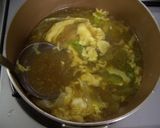 簡単過ぎる♪レタスと玉子の中華スープ作り方3写真