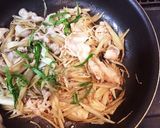 豚ばらとごぼうの炒り煮作り方5写真