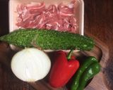 赤ワインに寄せたゴーヤチャンプルー風作り方1写真