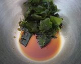 卵とわかめのにんにく醤油炒め。作り方2写真