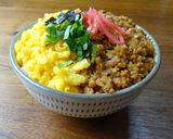 うま味抜群！きんぴらが入った2色そぼろ丼作り方5写真