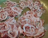 ５分★節約【豚なんこつと水菜の炒め物】作り方3写真