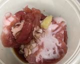 お弁当に★豚コマの丸め焼き作り方1写真