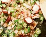 簡単！タコとオクラの洋風カレーチャーハン作り方5写真
