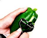 青パパイヤとさつま揚げの煮物作り方1写真