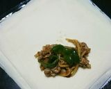 青椒肉絲春巻き~(*^ー^)ノ♪作り方4写真