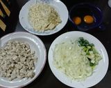 玉ねぎのこ鶏肉卵を炒めた料理作り方2写真