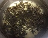 干しゼンマイのくたくた煮作り方1写真
