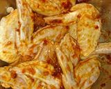 手羽先の【甘辛コチュジャン照焼き】作り方1写真