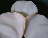 朝食に！黄身がハムの上のハムエッグ作り方1写真