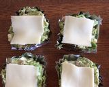 アボカドとチーズのアルミカップ焼き♪作り方4写真
