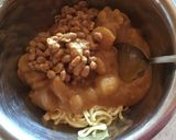 冷やし中華の麺で！納豆カレーアレンジ作り方2写真