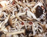 常備菜＊たっぷりきのこの簡単マリネ作り方2写真