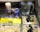 水煮缶の旨味が活きた あったか〜いうどん作り方1写真