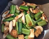 キュウリと魚肉ソーセージの炒め物【消費】作り方4写真