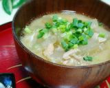 ほっこりアラ汁もどき！野菜とツナの味噌汁作り方5写真