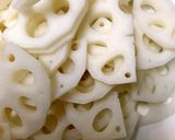 簡単♪蓮根とベーコンのカレーきんぴら♡作り方1写真