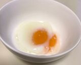 簡単♡食欲進む♡豚キムチ丼♪レンジで温玉作り方3写真