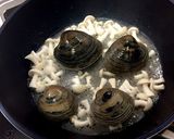 ボンビノス貝とブナピーのバター焼き作り方3写真