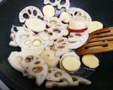豚バラと根菜の甘酢あん炒め作り方2写真