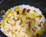 簡単！薩摩芋と林檎の炊き込みご飯作り方3写真