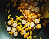 イカの塩辛入り♪洋風焼きピラフ♥作り方3写真