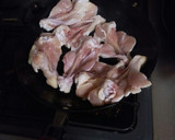余った焼き肉のタレで　手羽元と卵の煮物　作り方1写真