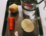 無添加で安心♬ コンソメスープ作り方1写真