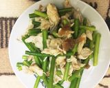旦那のおつまみ！ニンニクの芽梅肉和え作り方6写真