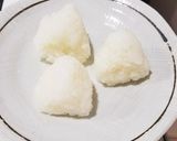 子供大好き☆ウチのてんかすおにぎり作り方2写真