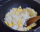 包丁いらずの塩昆布と卵の炒飯作り方2写真
