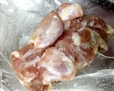 超簡単★時短★鶏肉とセロリの塩麹炒め作り方3写真