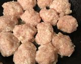 絶品♡ふわふわ鶏つくねとピーマン炒め♪作り方6写真