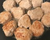 絶品♡ふわふわ鶏つくねとピーマン炒め♪作り方7写真