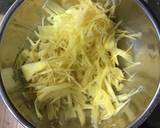 新生姜で手作りの紅生姜　赤梅酢使用作り方1写真