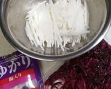 大根と芝ワカメのゆかり和え作り方1写真