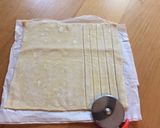 バジルとチーズのスティックパイ作り方1写真