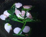魚肉ソーセージとほうれん草のパスタ作り方3写真