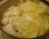 白菜大量消費♔手羽元ほろほろ煮スープ作り方4写真