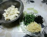 コリコリ鶏がんもと小松菜のゆず胡椒あん♪作り方1写真