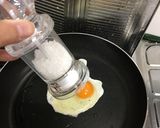 朝食に！簡単☆マヨケチャエッグサンド作り方2写真