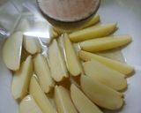 少量の油でカリッと揚がる　フライドポテト作り方3写真