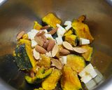かぼちゃサラダ♪チーズとナッツでコク増し作り方6写真