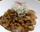 豚バラ肉のねぎ塩にんにく丼作り方7写真