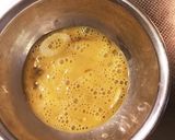 朝食・お弁当に！竹輪とネギの卵焼き♪作り方3写真