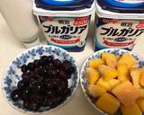 さっぱりヨーグルト☆たっぷりフルーツ作り方1写真