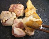 材料３つで簡単主役＊コンソメチキンソテー作り方3写真