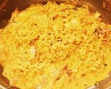 辛ラーメンdeカルボナーラ風混ぜそば作り方4写真