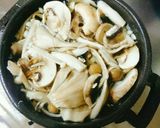 ＊イロイロきのこdeデトックス味噌汁＊作り方2写真