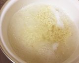 チーズとオクラの焼きそば風辛ラーメン！作り方3写真